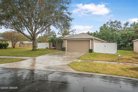 A home in DeLand