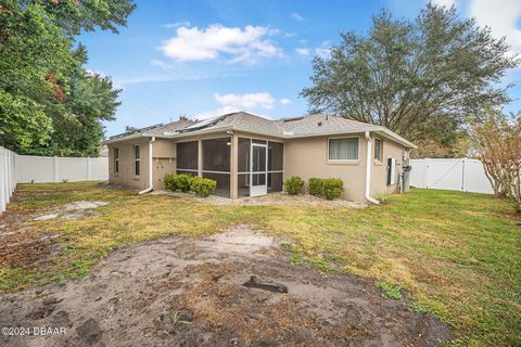 A home in DeLand