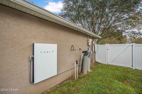 A home in DeLand