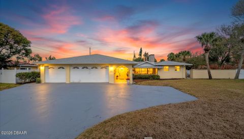 1124 N Halifax Avenue Daytona Beach FL 32118