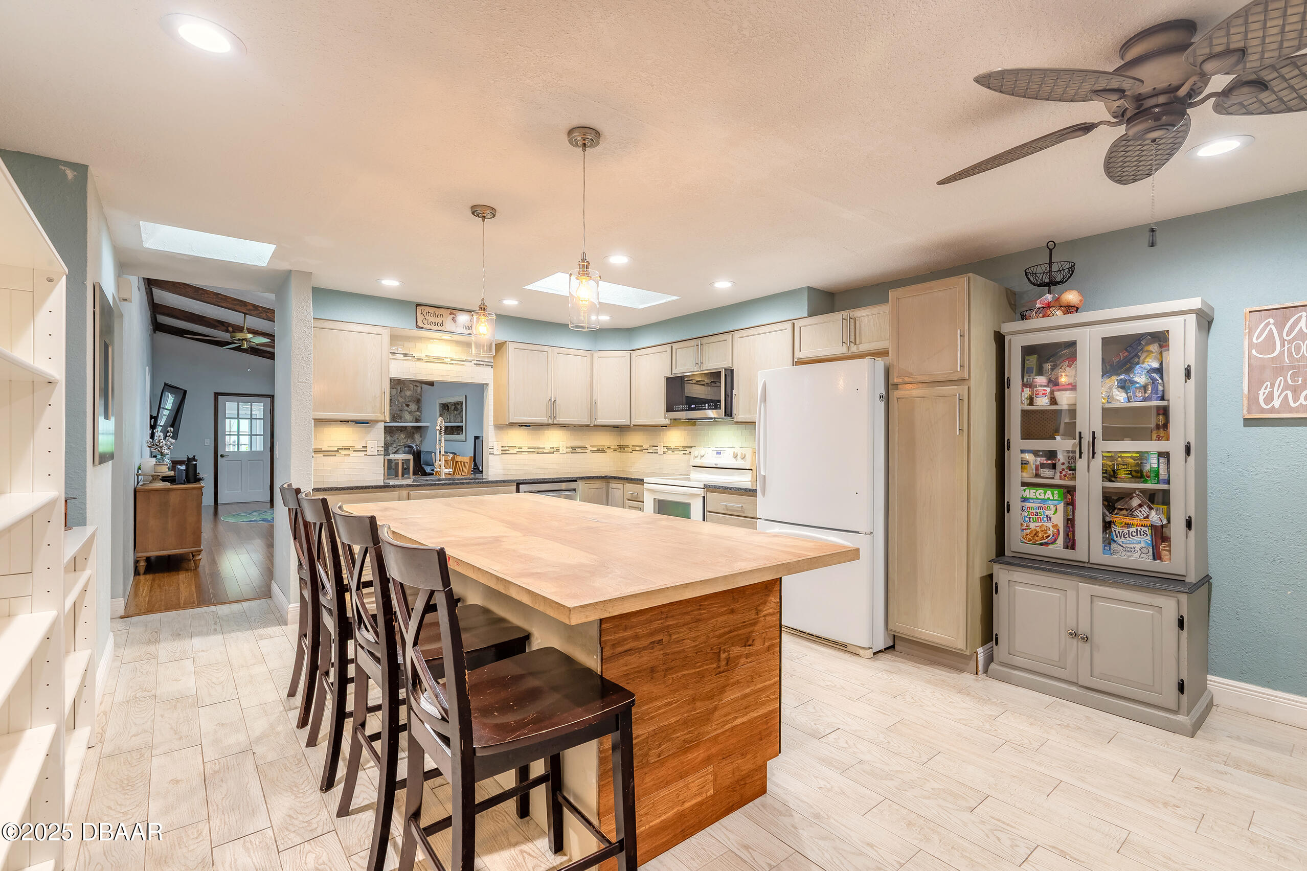 2 Alicen Court