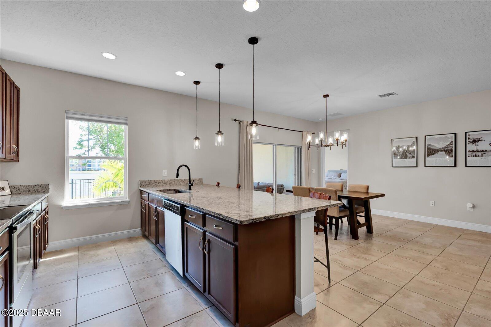 Port Orange, Florida 32128, United States, 3 Bedrooms Bedrooms, ,2 BathroomsBathrooms,Residential,Active,100757