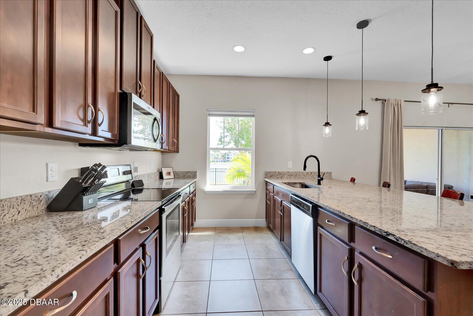 Port Orange, Florida 32128, United States, 3 Bedrooms Bedrooms, ,2 BathroomsBathrooms,Residential,Active,100757