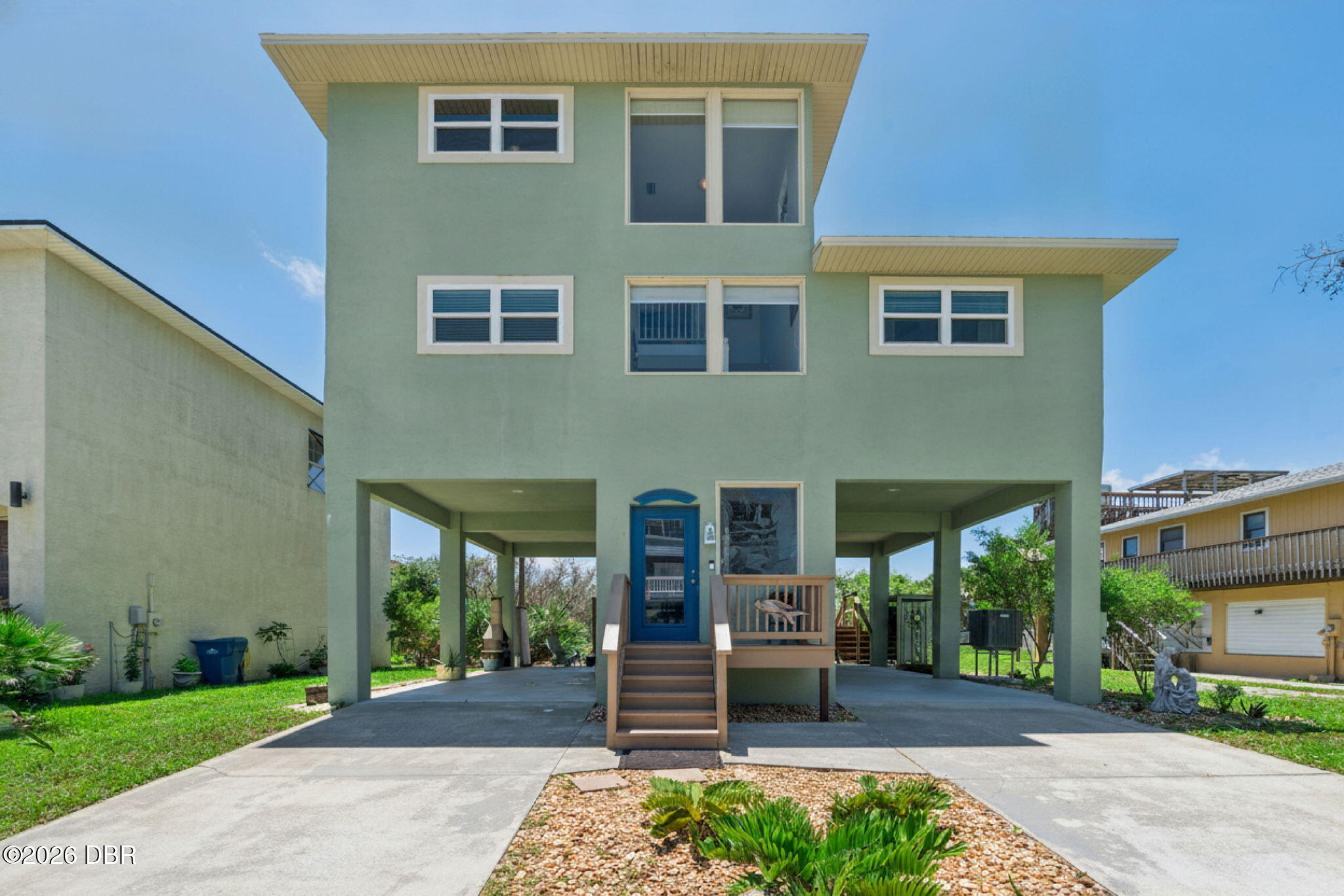 884 Catfish Avenue