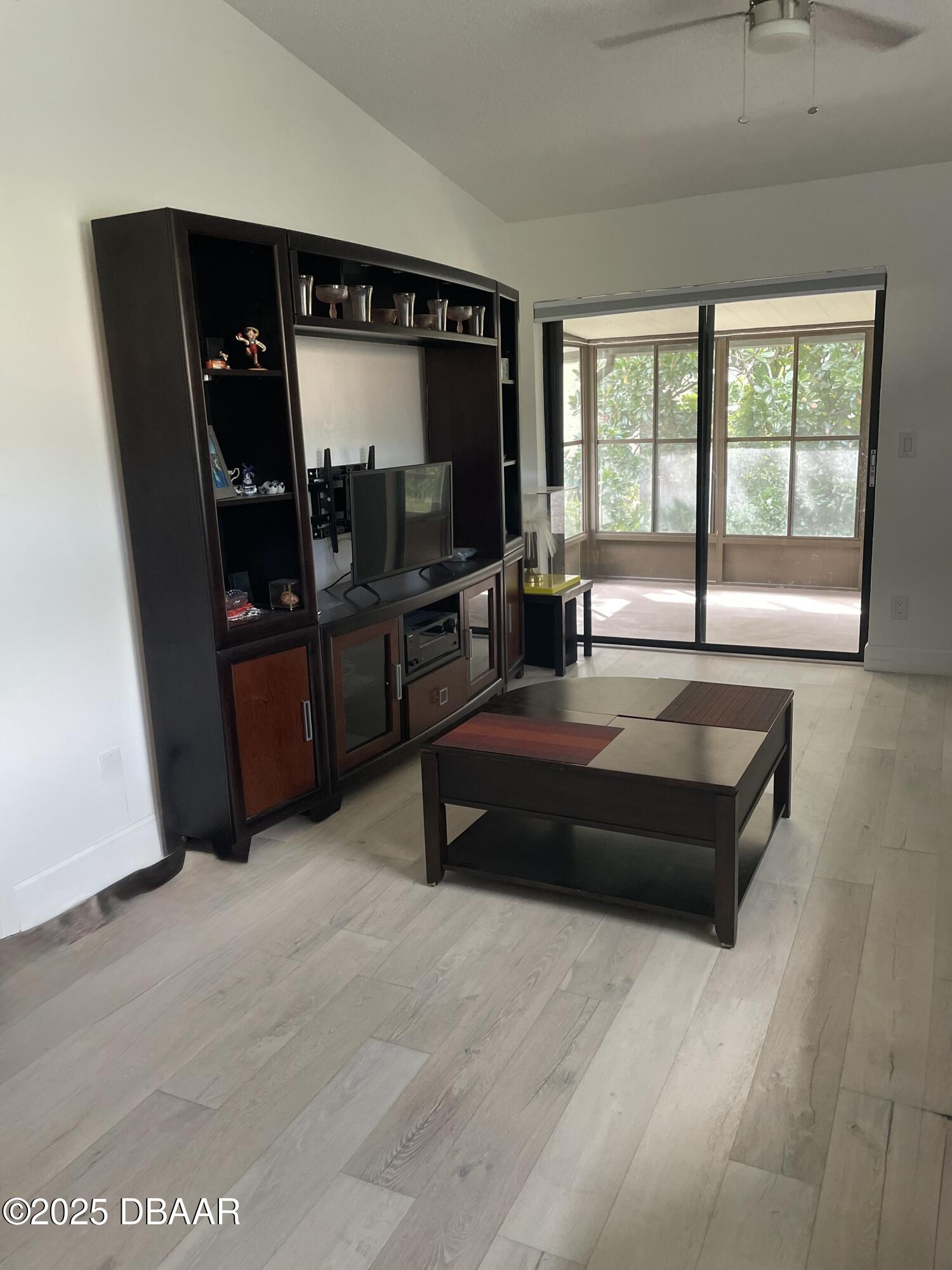 901 Stonybrook Circle