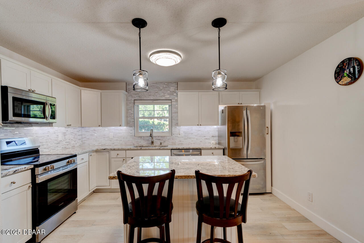 901 Stonybrook Circle