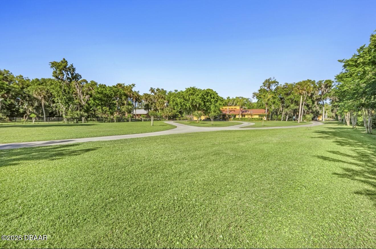 6015 Trailwood Drive
