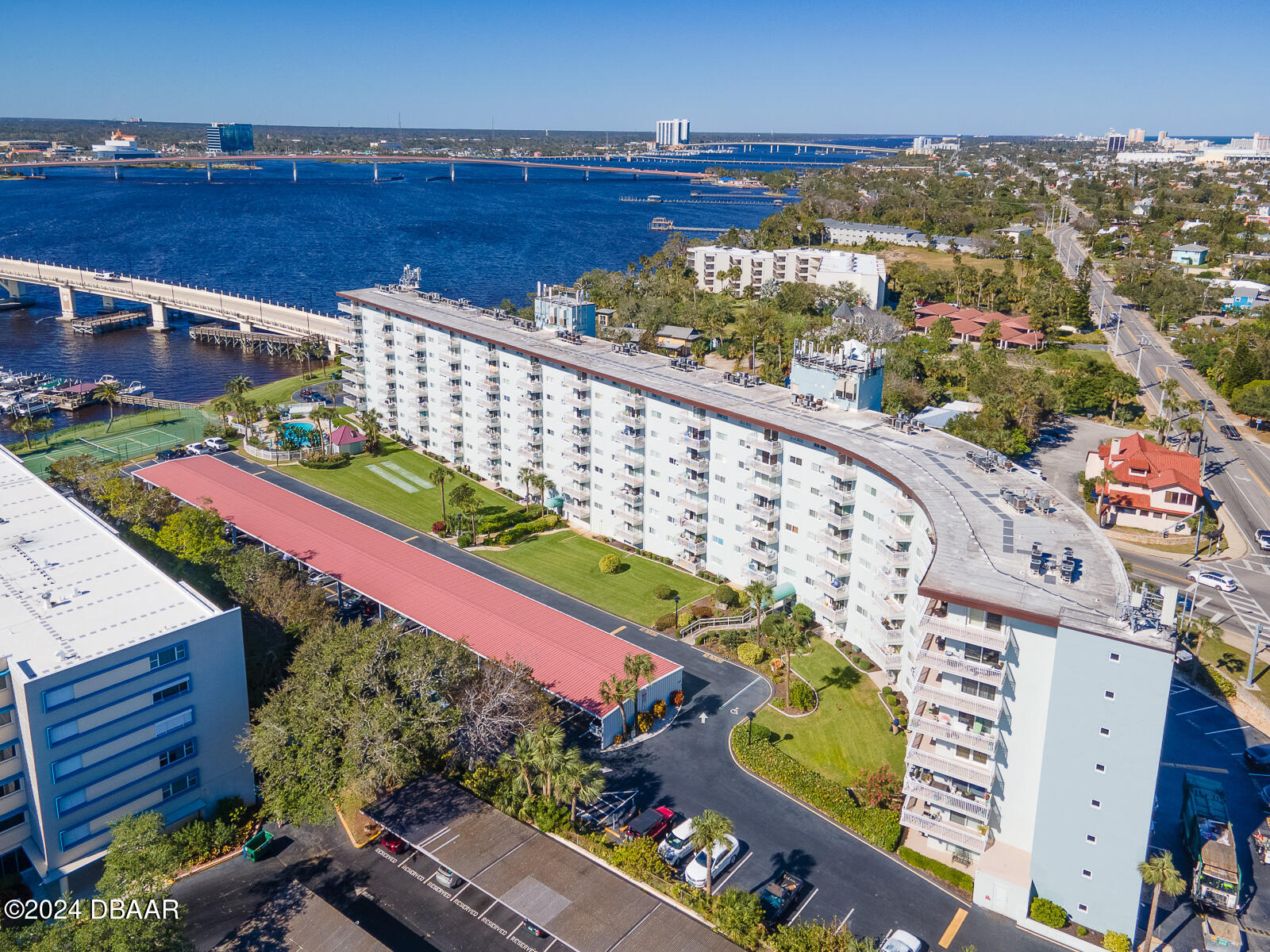 100 Silver Beach Avenue 118