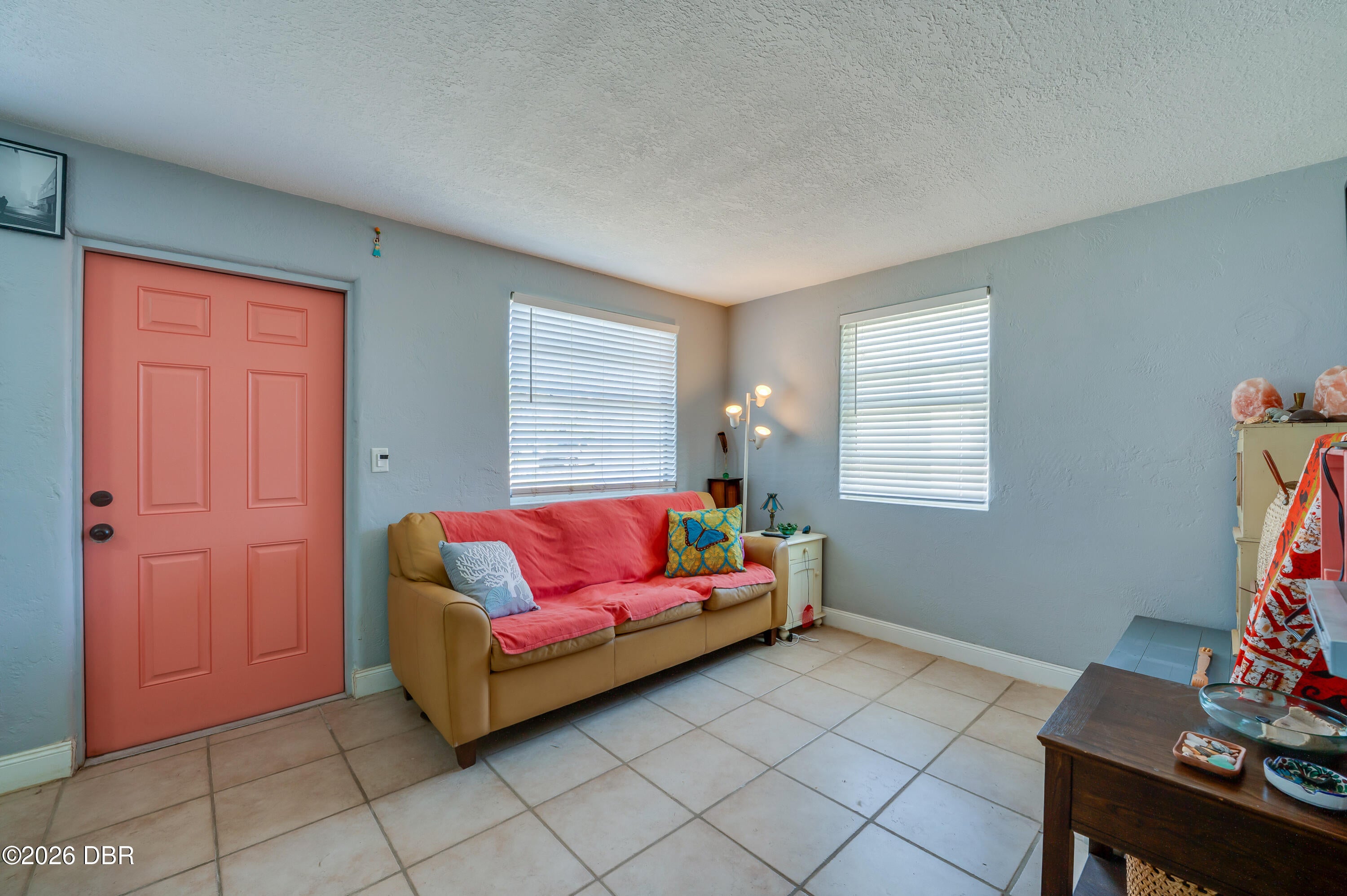 34 River Drive