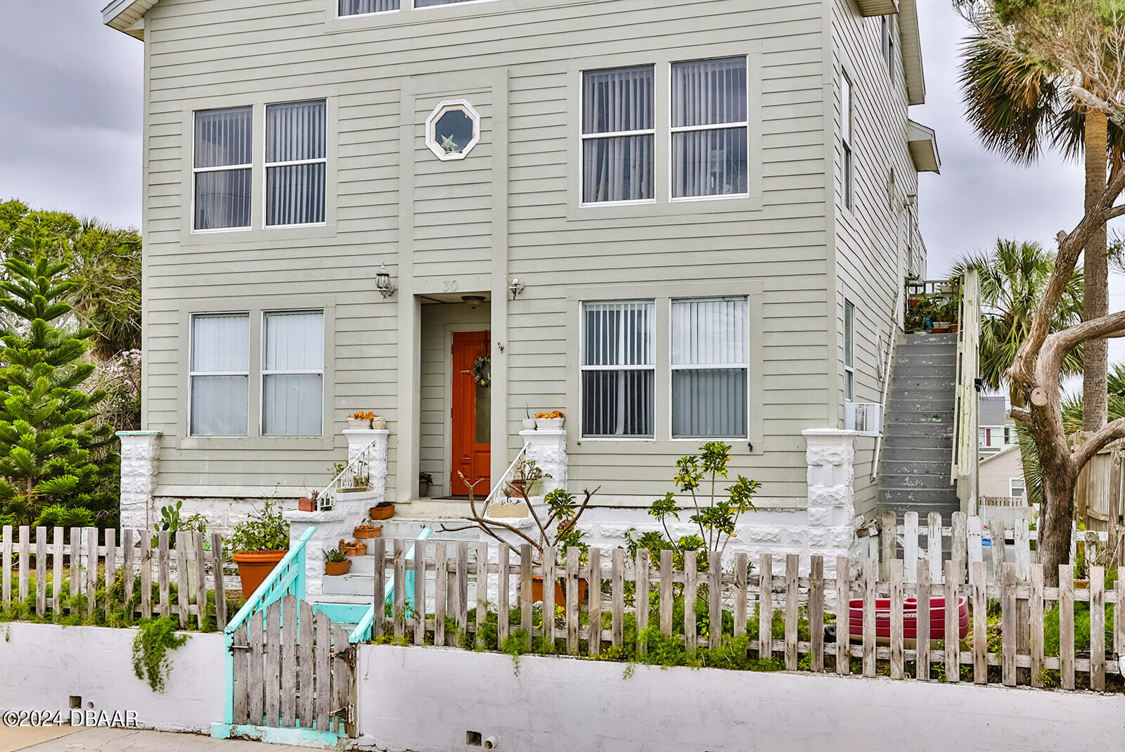 30 S Grandview Avenue