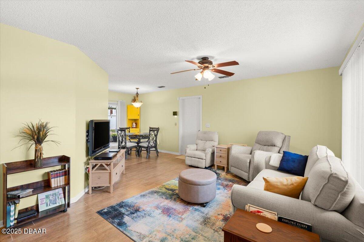 761 W 9th Street