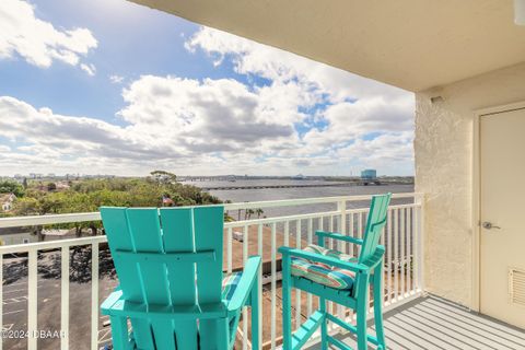 A home in Daytona Beach