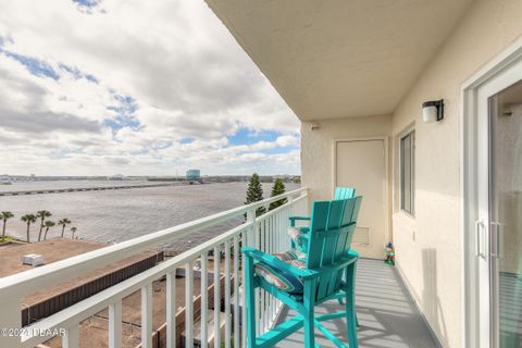 A home in Daytona Beach