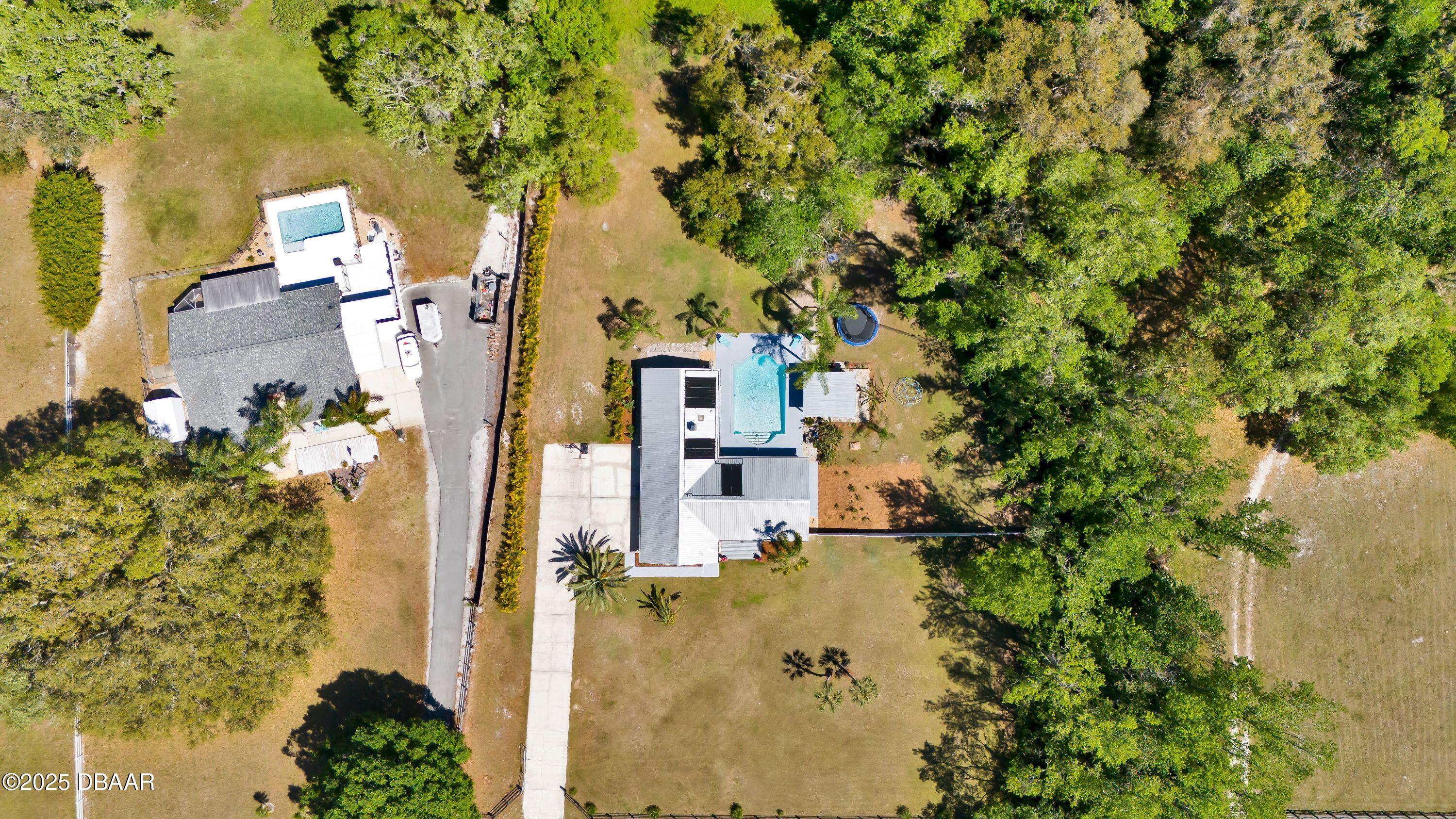 245 Country Circle Drive E