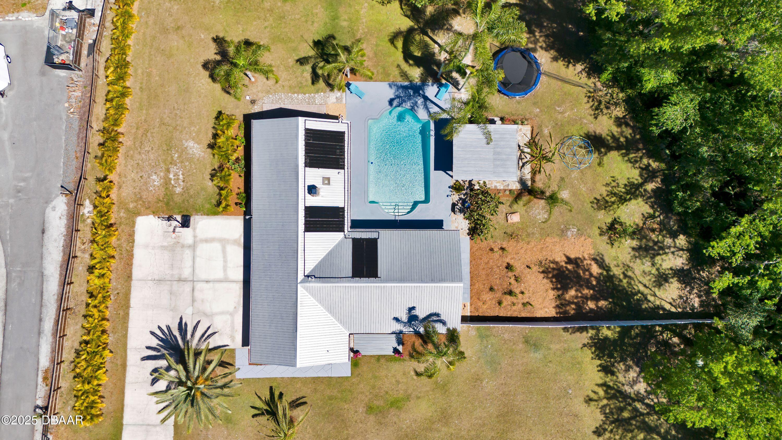 245 Country Circle Drive E