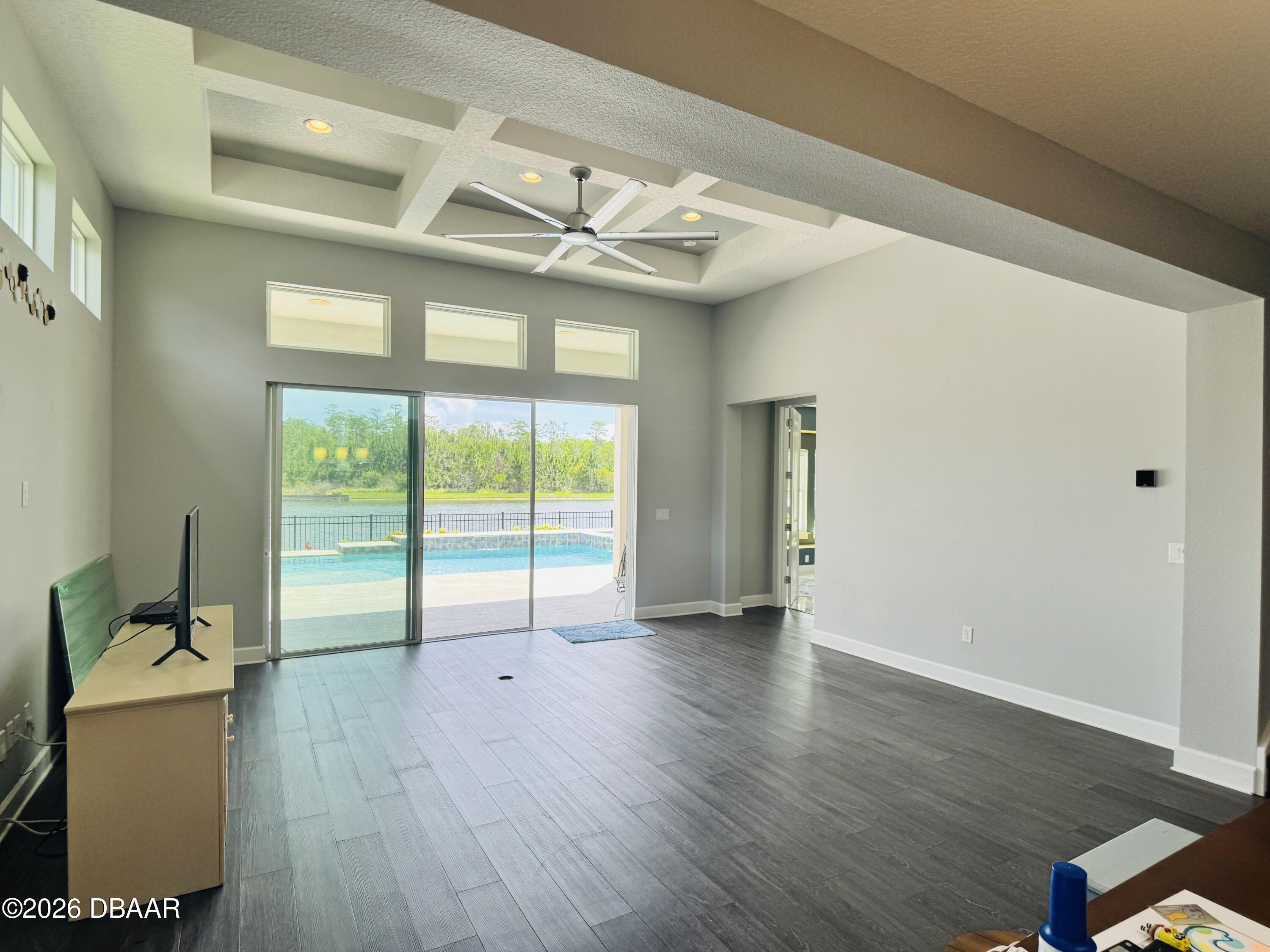 672 Mosaic Boulevard