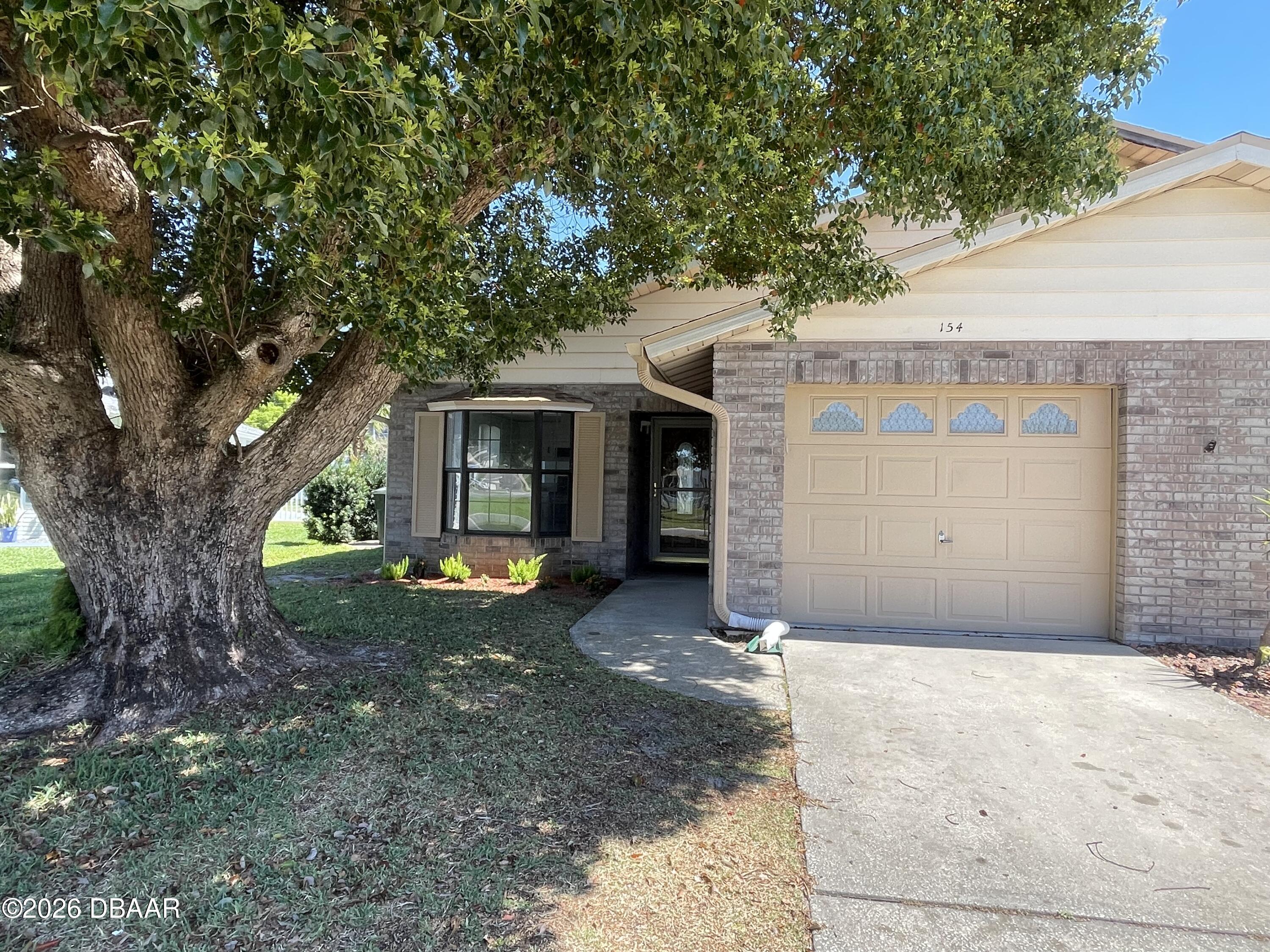 154 Woodbridge Circle S