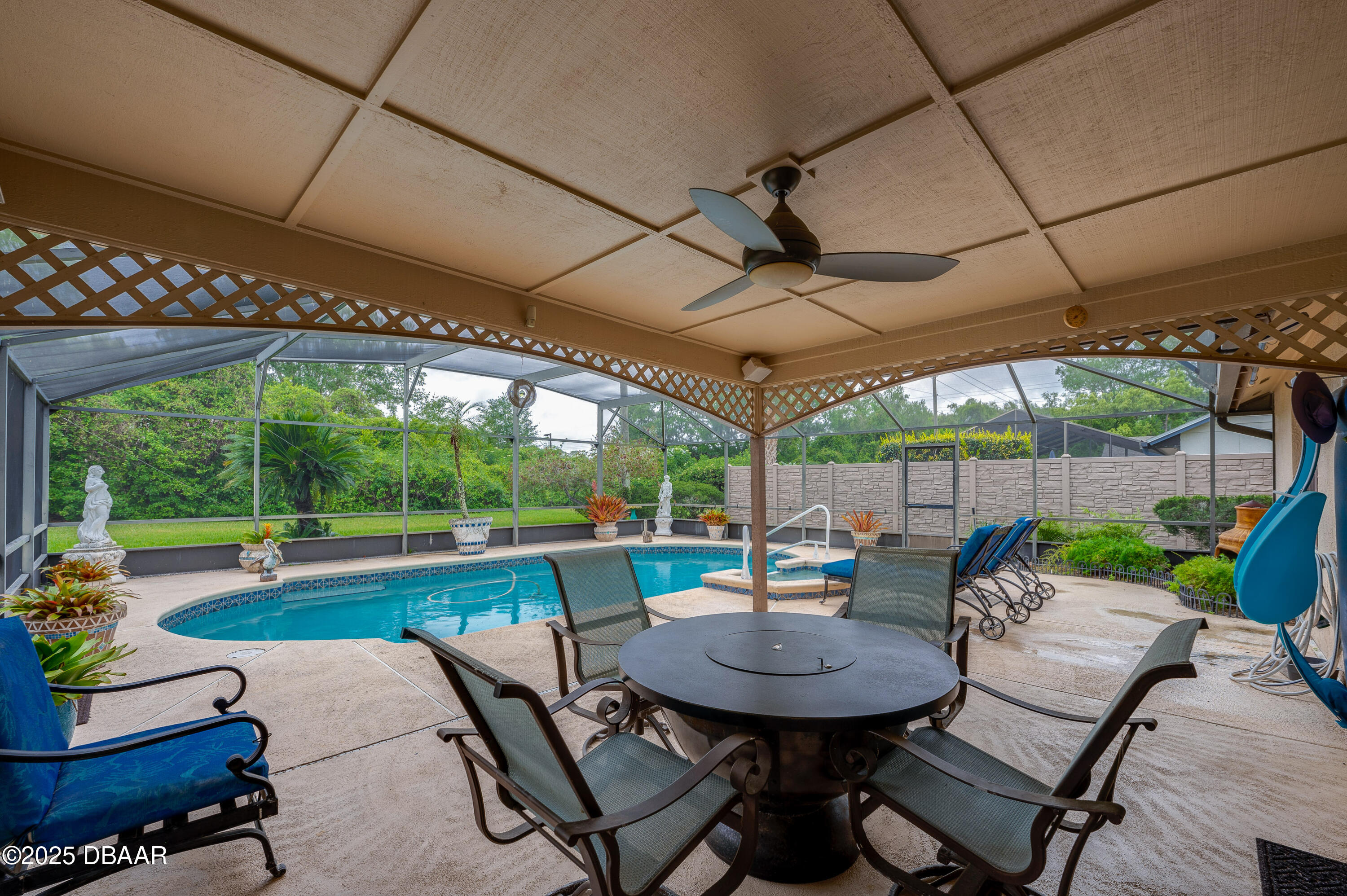 4029 N Waterbridge Circle
