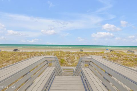 A home in New Smyrna Beach