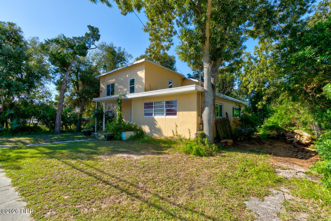 224 Daytona Avenue