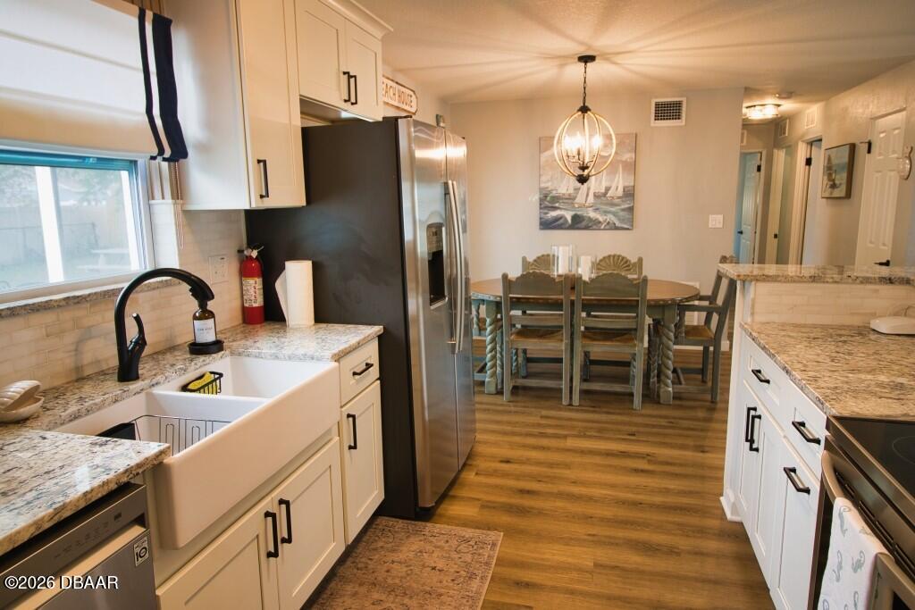 1807 Golfview Boulevard