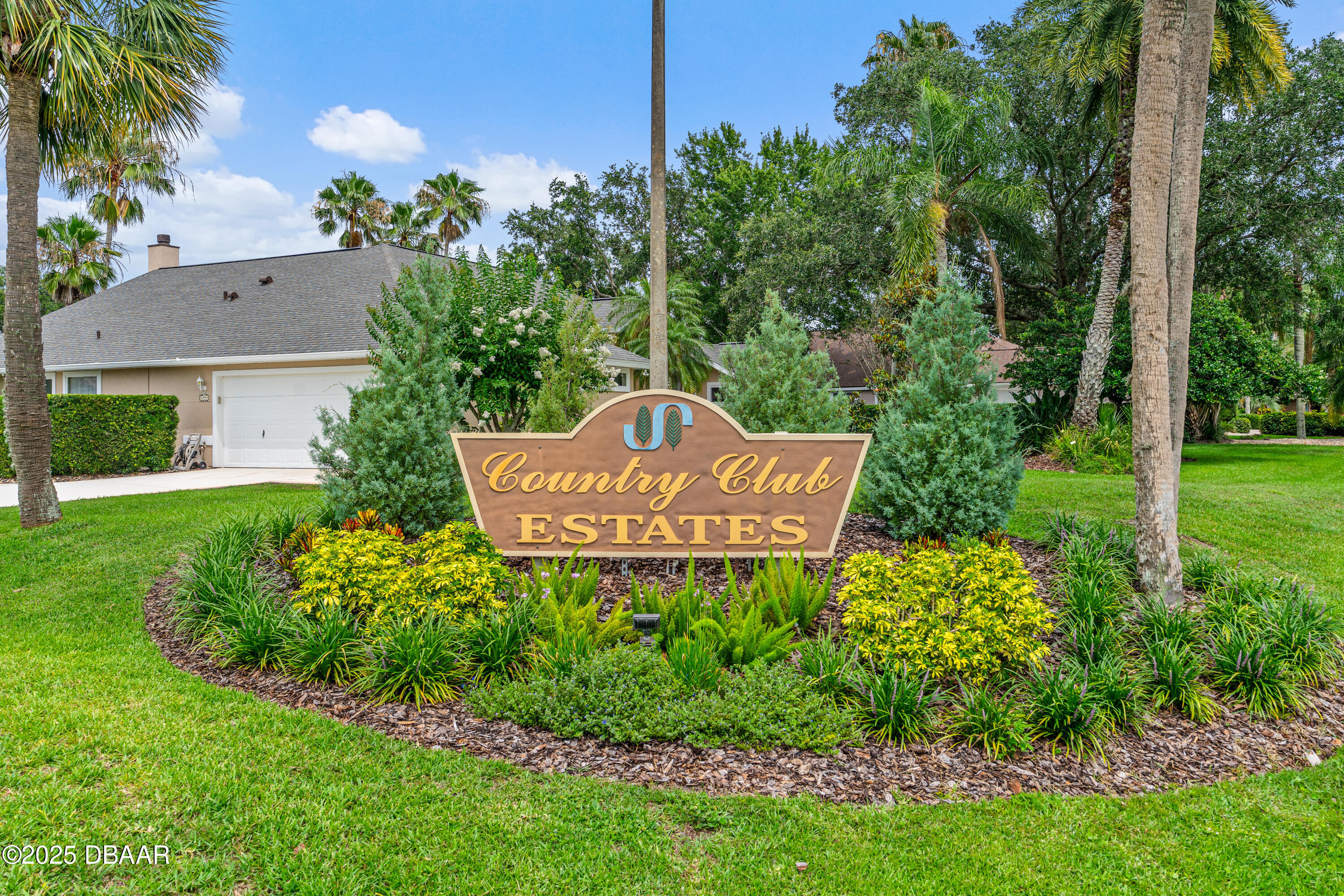 2005 Country Club Drive