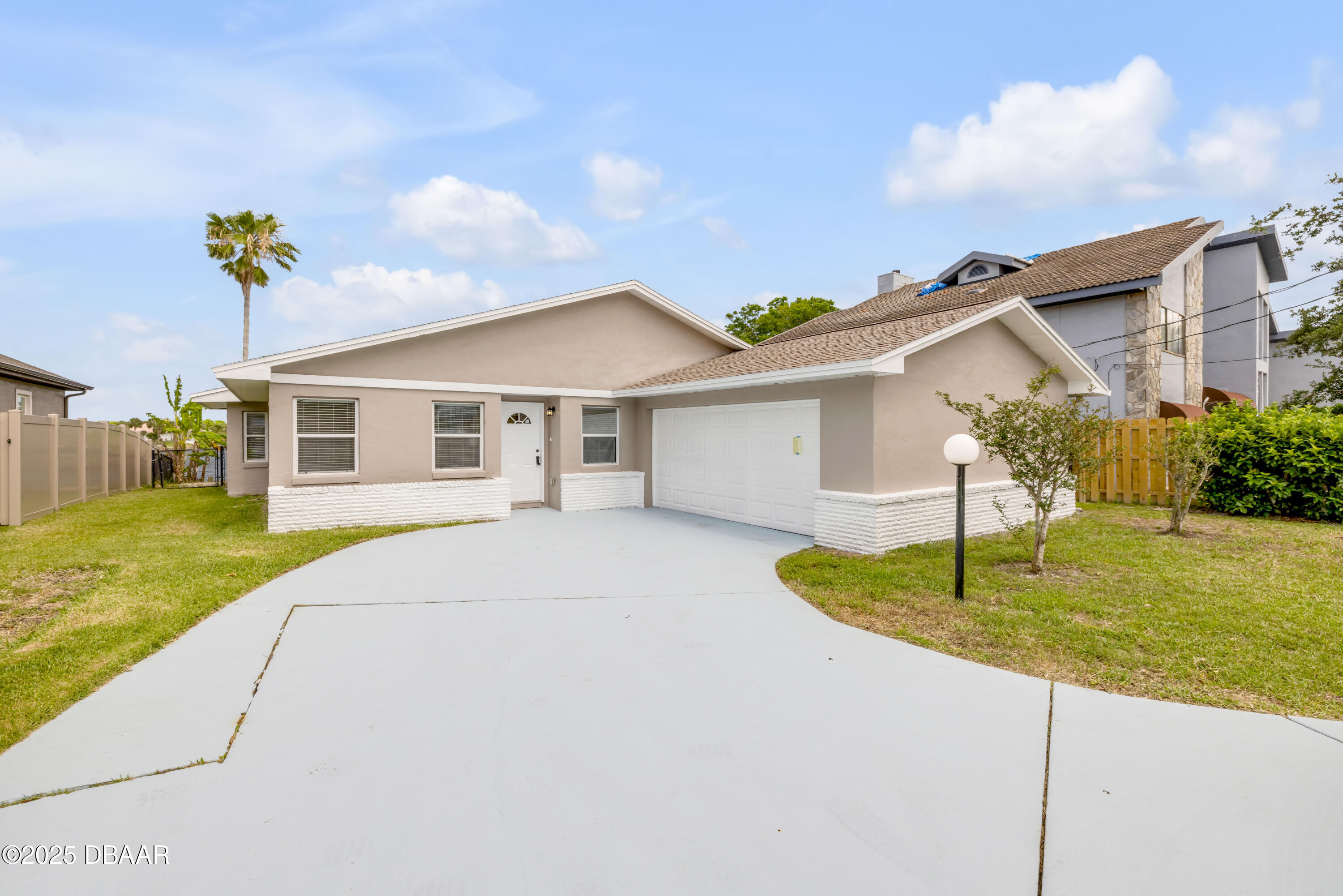 6 Cimmaron Drive