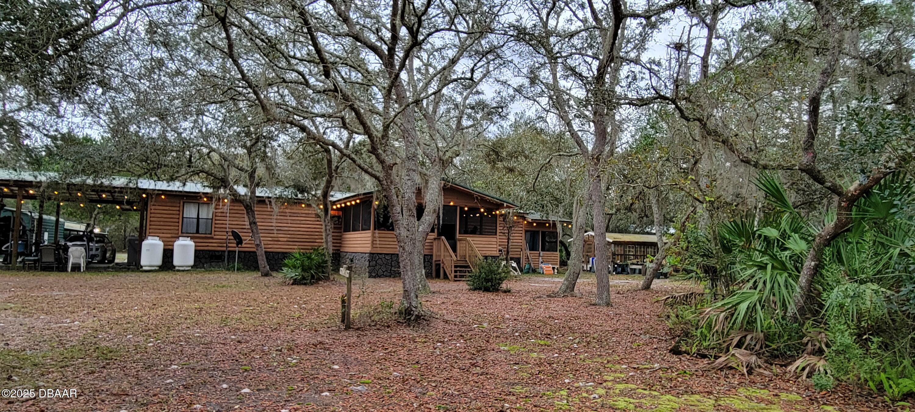 425 Cherokee Oak Trail