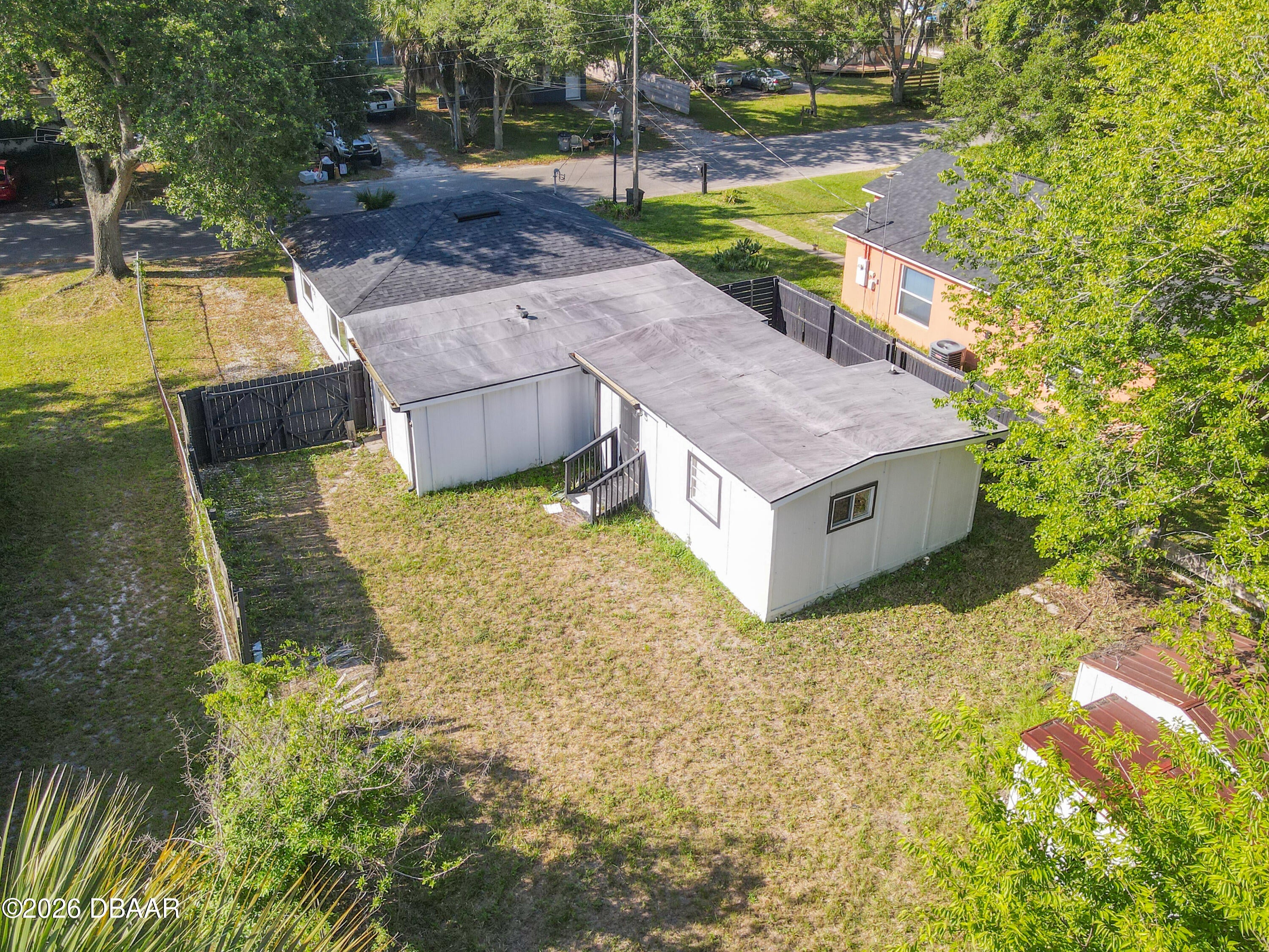 279 Selden Avenue