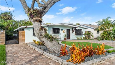 A home in New Smyrna Beach