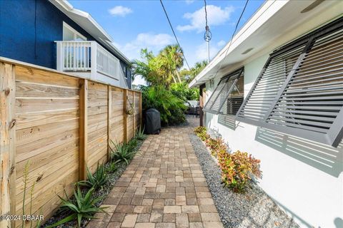 A home in New Smyrna Beach