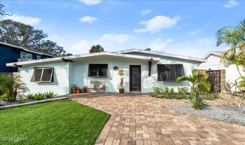 A home in New Smyrna Beach