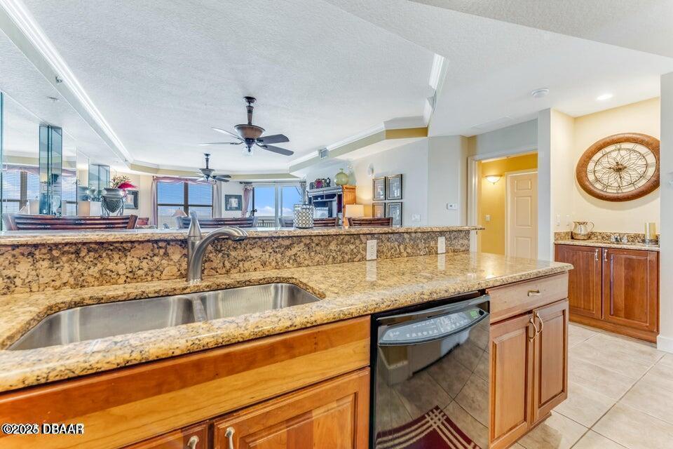2403 S Atlantic Avenue 1010