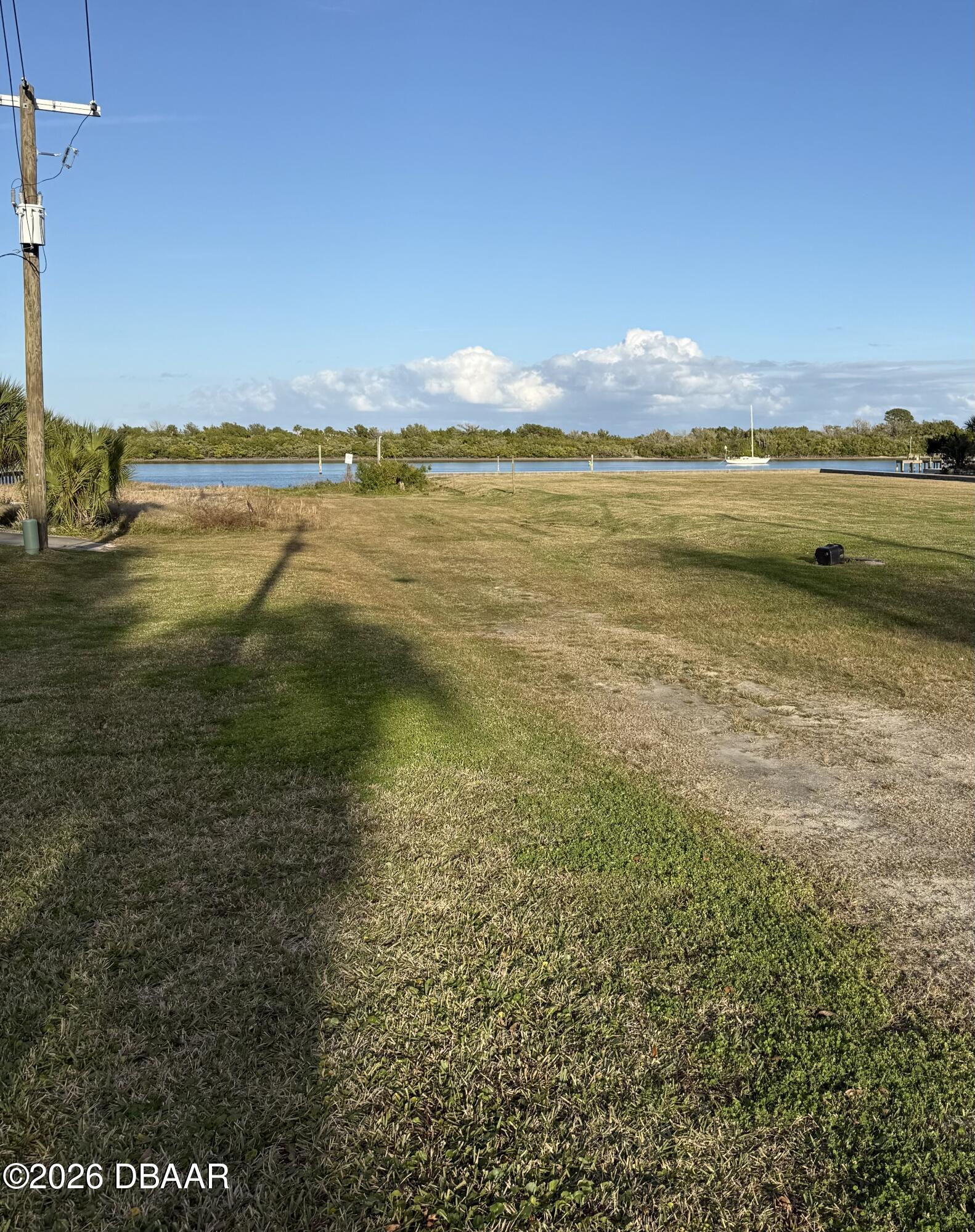 1924 S Riverside Drive