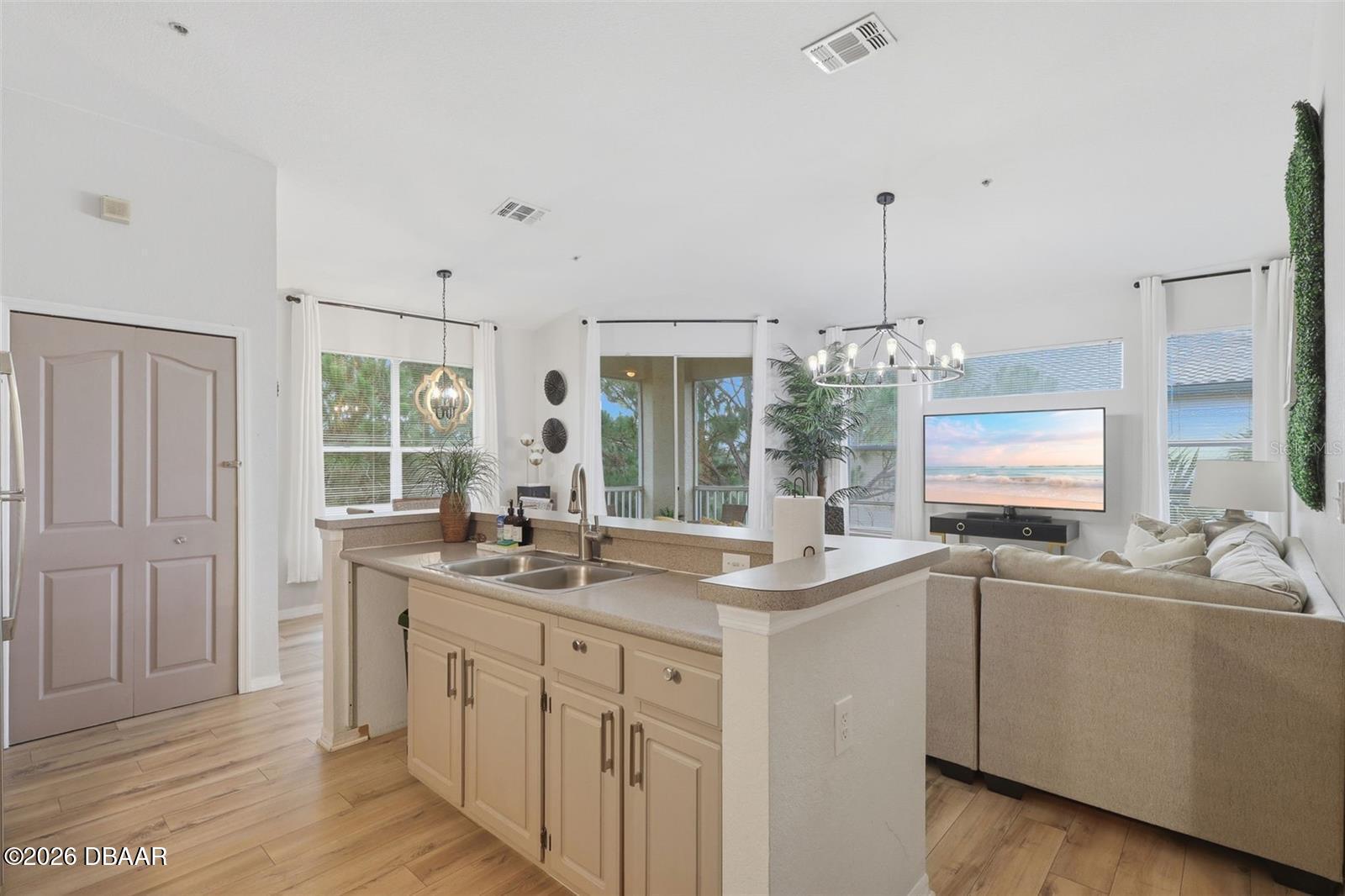 8807 Dunes Court