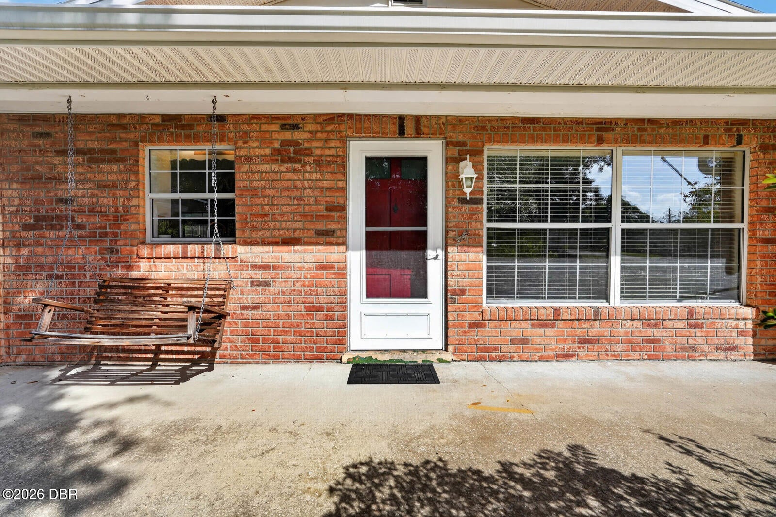 735 Overhill Road