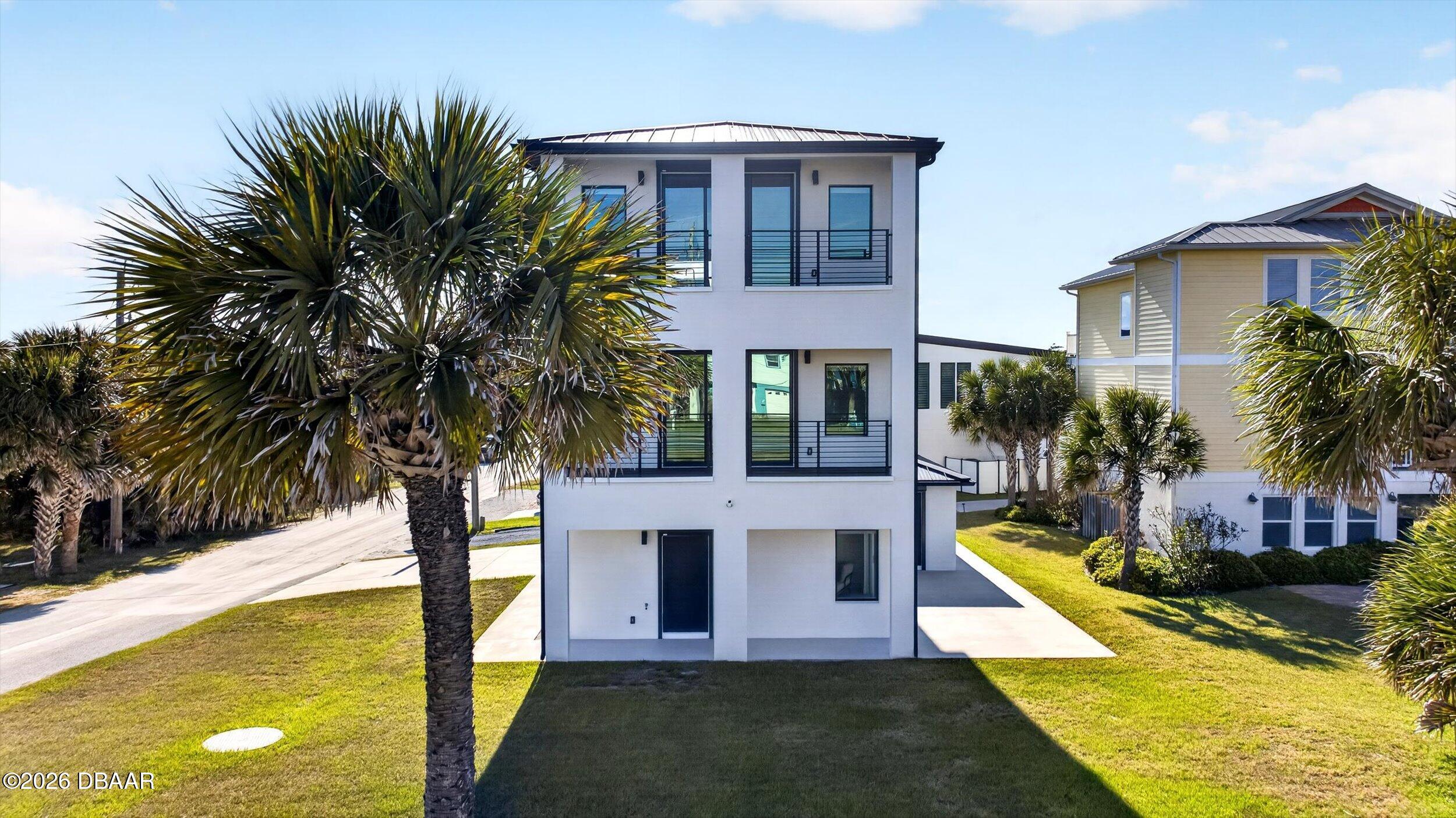 2946 N Ocean Shore Boulevard