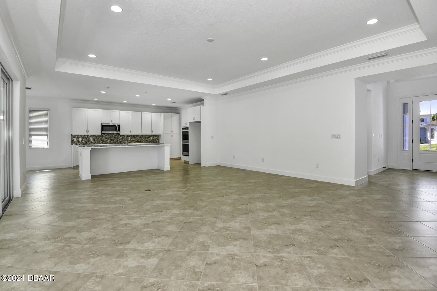 148 Six String Drive