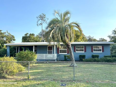 A home in DeLand