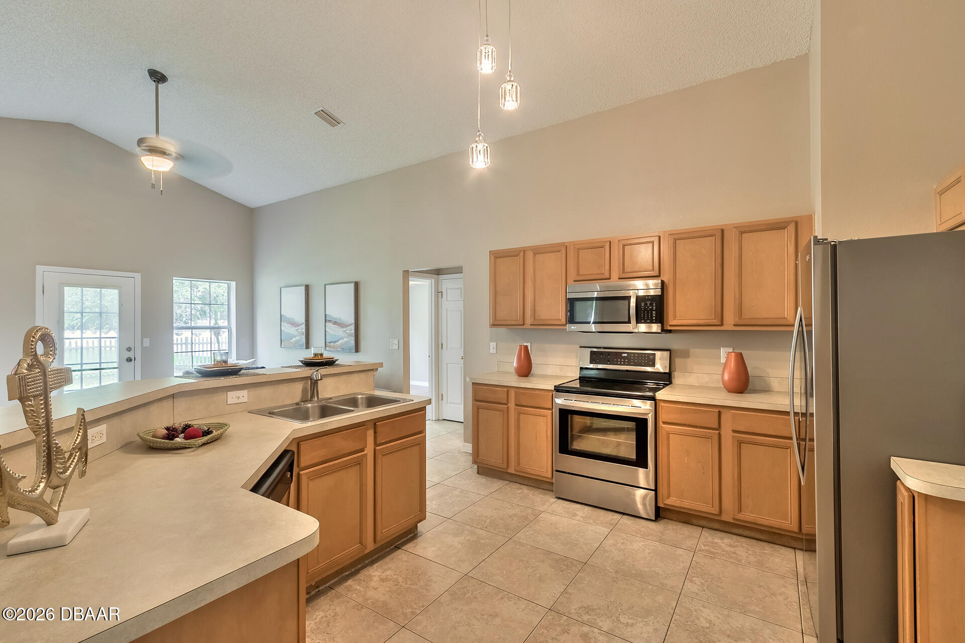 5425 Frederick Lake Drive