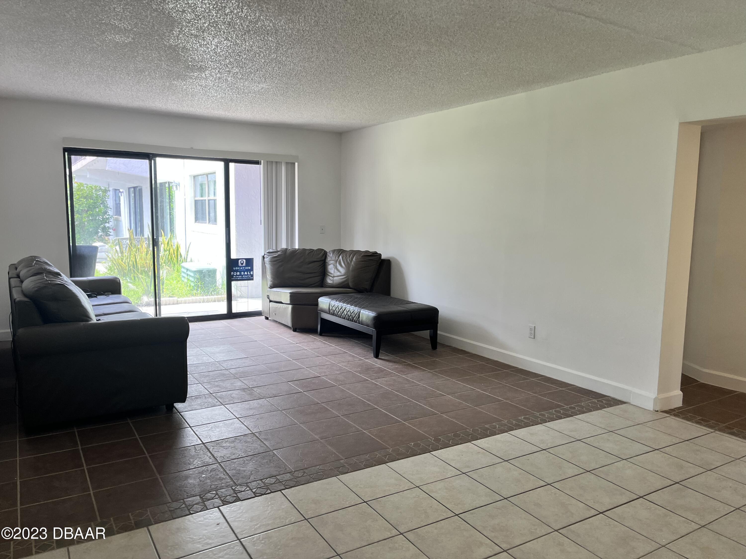 1504 Virginia Avenue 112