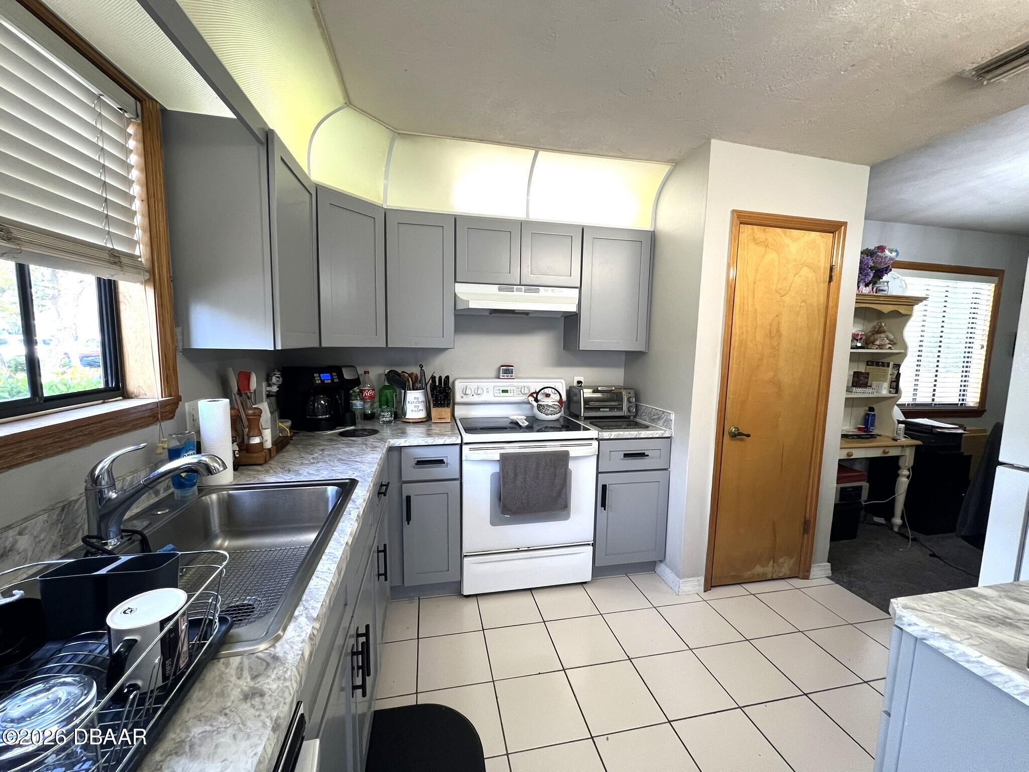 1301 Deer Springs Road