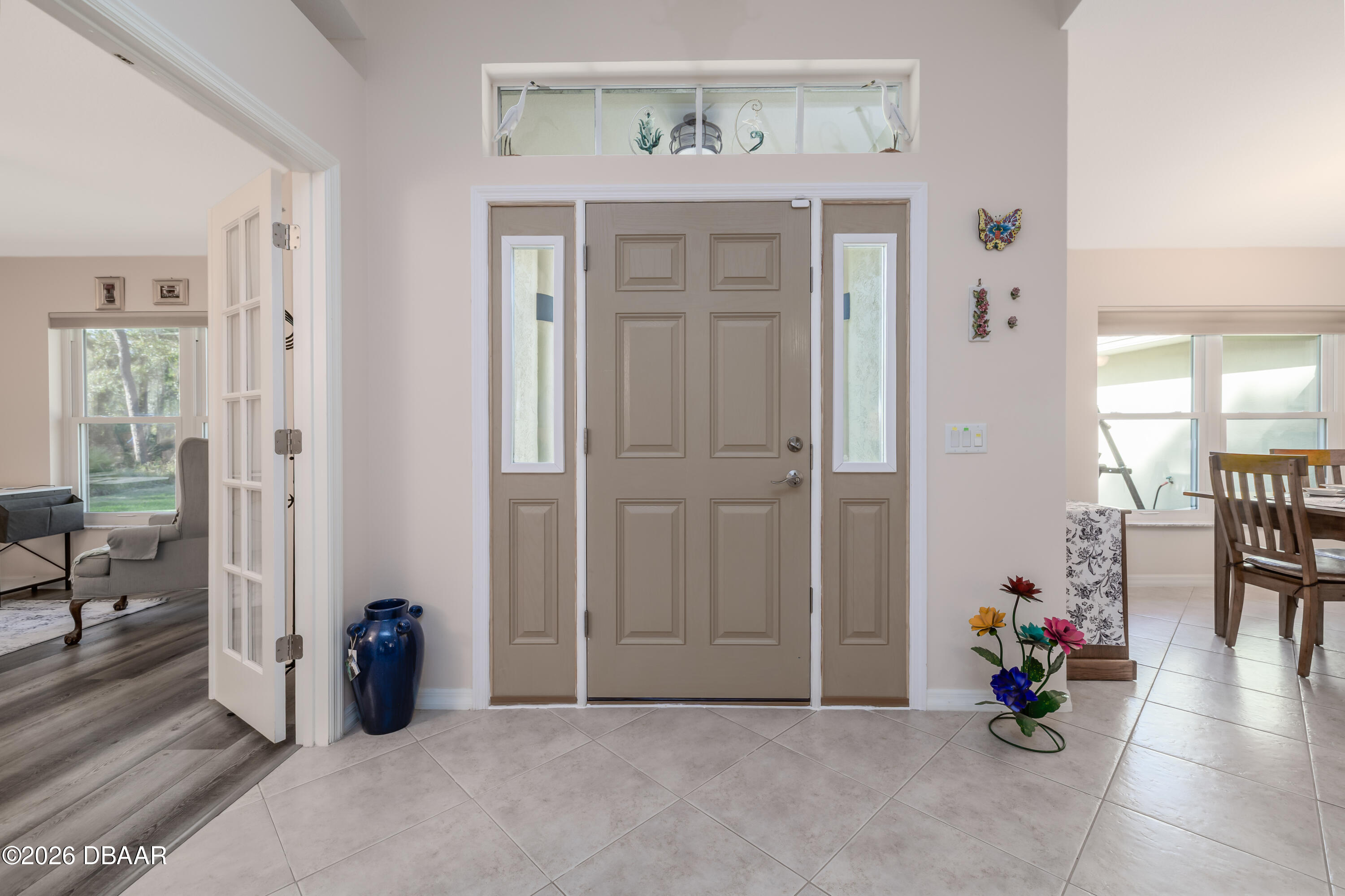 633 Art Center Avenue