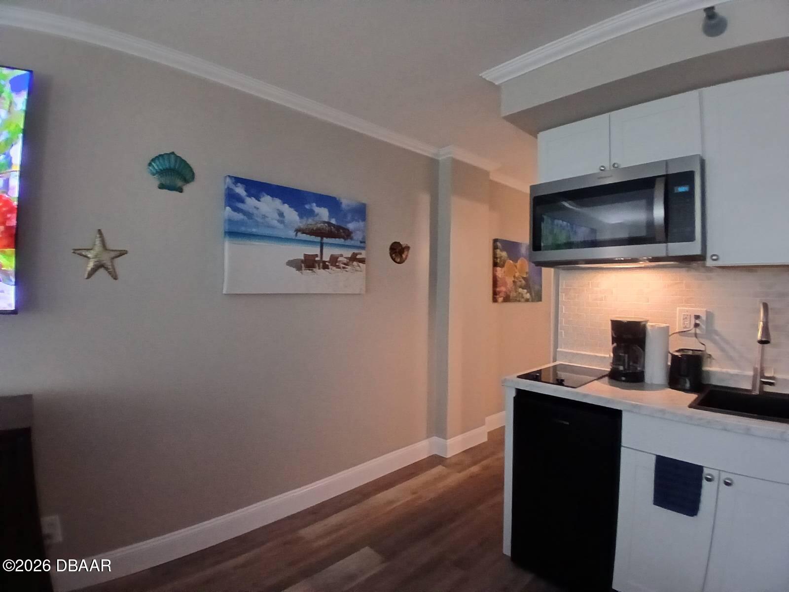 1909 S Atlantic Avenue