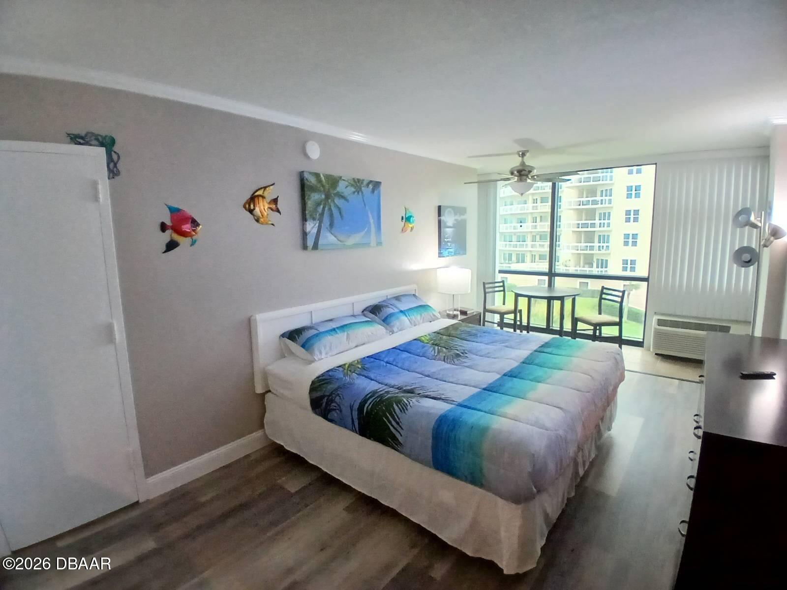 1909 S Atlantic Avenue