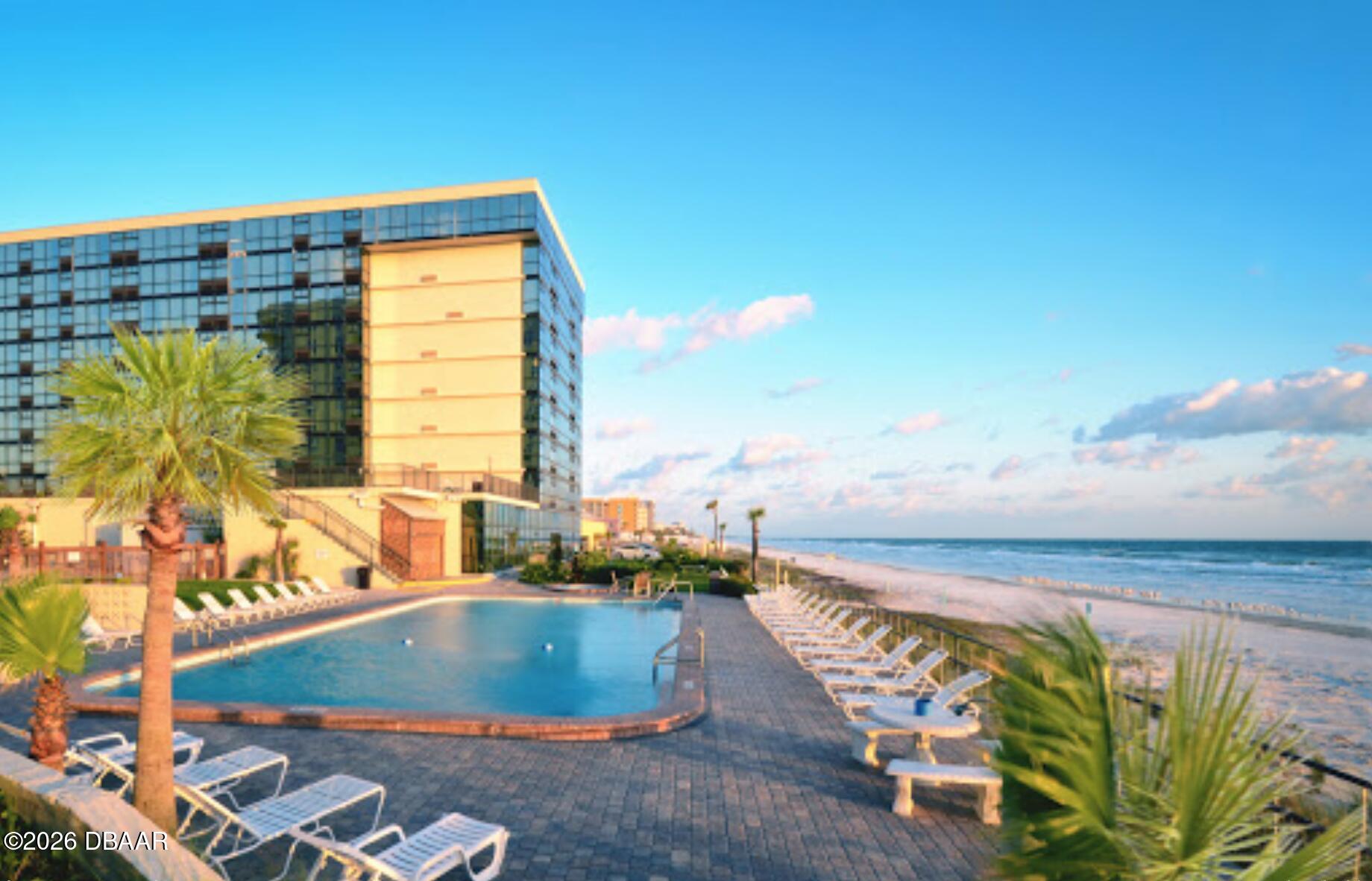 1909 S Atlantic Avenue