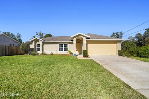 A home in DeLand