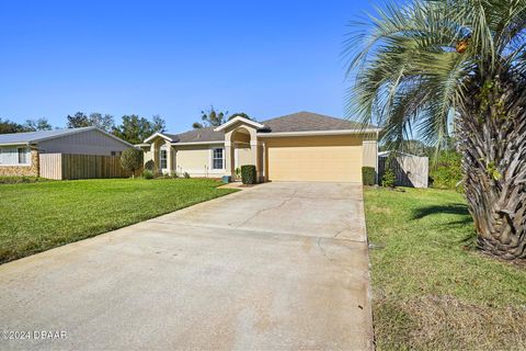 A home in DeLand