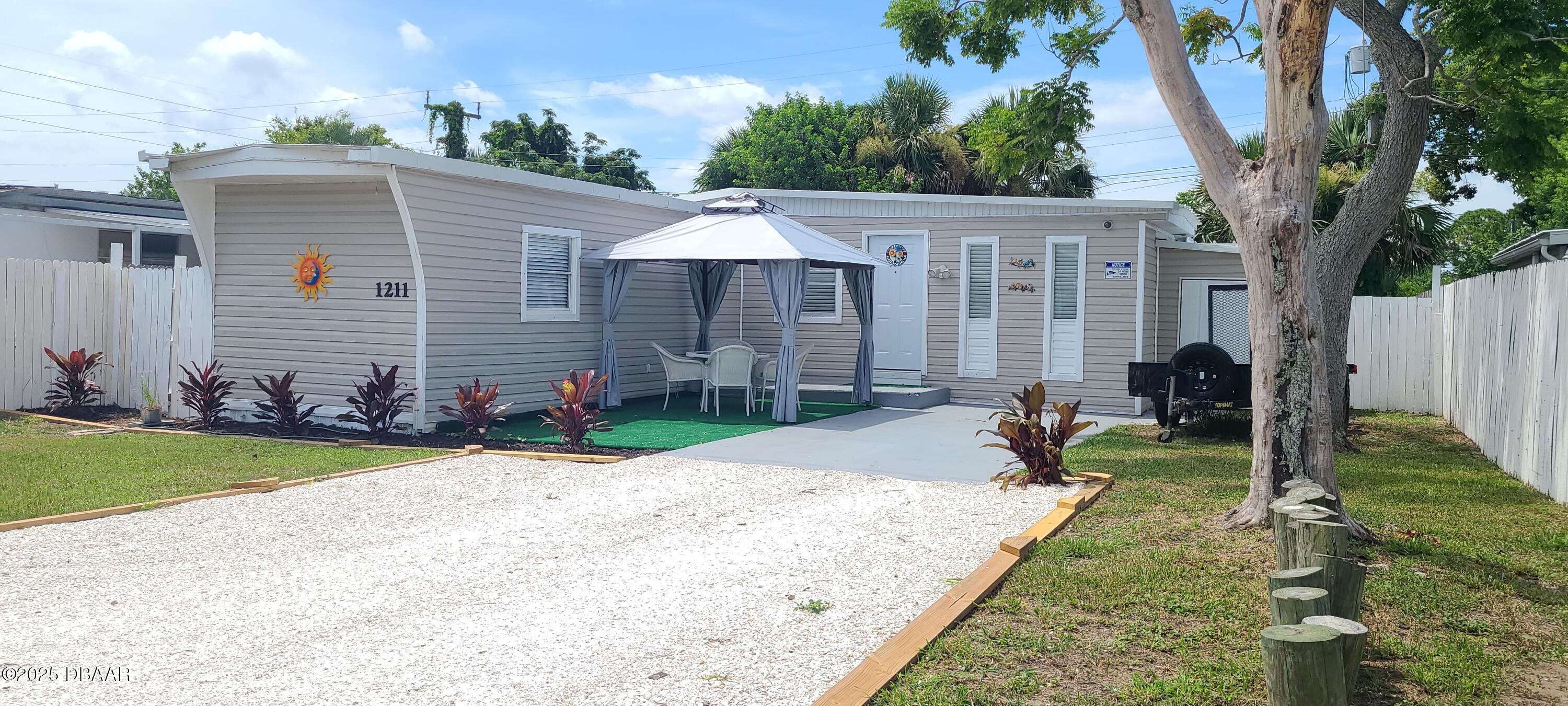 1211 Vagabond Drive