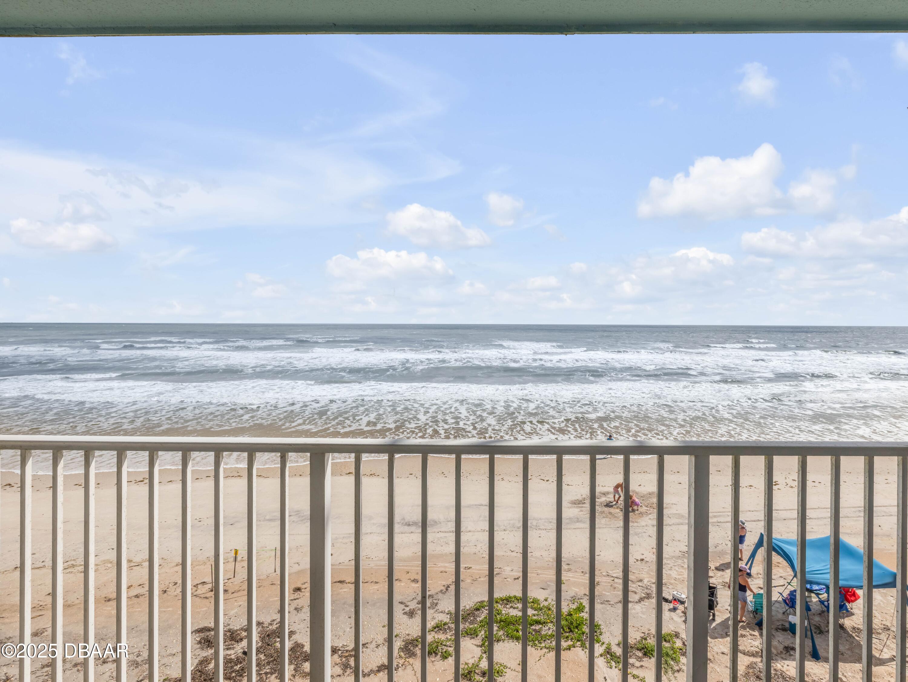 5203 S Atlantic Avenue 313B